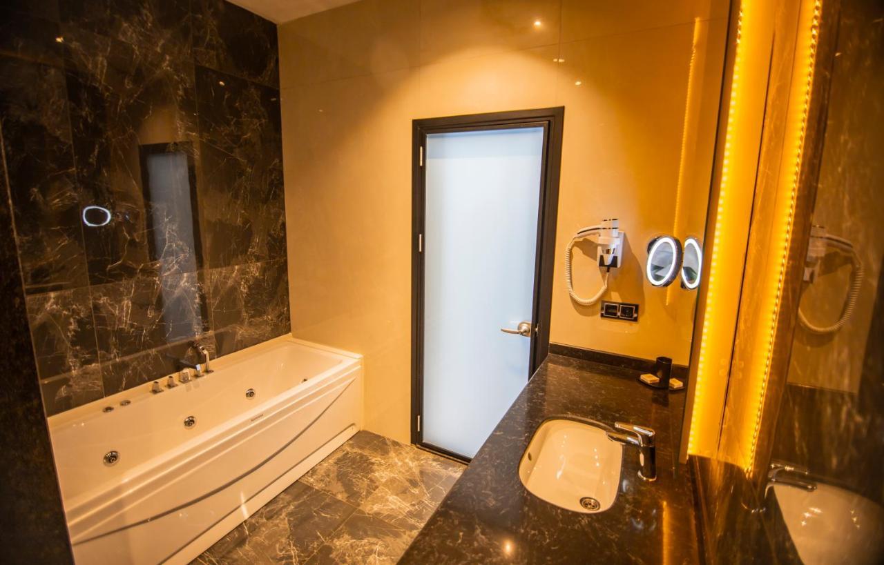 סאמסון Venn Boutique Hotel מראה חיצוני תמונה